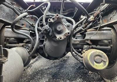 Dana-Spicer DSP41 Complete Axle-Front Rears for a 2000 Kenworth W900