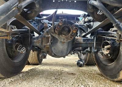 Dana-Spicer DSP41 Complete Axle-Front Rears for a 2020 Kenworth W900