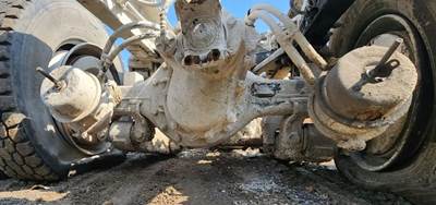 Dana-Spicer Front Differential for a 2015 Peterbilt 365