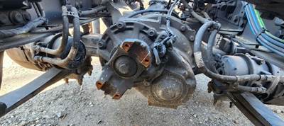 Dana-Spicer RT40-NFD Front Differential for a 2023 Freightliner Cascadia 116