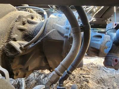 Detroit DA-RT-40.0-4 Front Differential for a 2018 Freightliner Cascadia 126