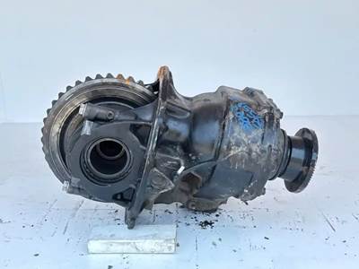Detroit Front Differential for a 2020 Freightliner Cascadia 126