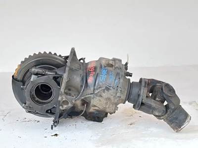 Detroit Front Differential for a 2019 Freightliner Cascadia 126