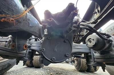 Detroit RT40-4N Front Differential for a 2018 Freightliner Cascadia 126