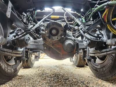 Detroit RT40-NFD Complete Axle-Front Rears for a 2026 Freightliner Cascadia 126