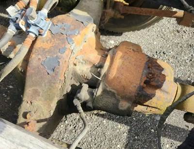 International RA472 Front Differential for a 1986 International COF-9670