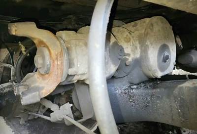 Mack CRDPC92 Front Differential for a 2003 Mack CV713 Granite For Sale ...