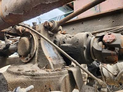 Mack CRDPC92 Front Differential for a 2007 Mack MR690S
