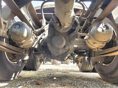 Meritor-Rockwell MD2014X3 Complete Axle-Front Rears for a 2012 International TranStar 8600