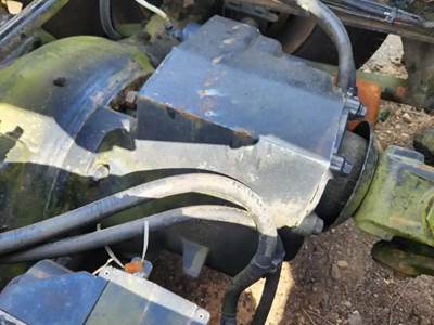 Meritor-Rockwell MT40-143 Front Differential for a 2004 Freightliner Columbia 120