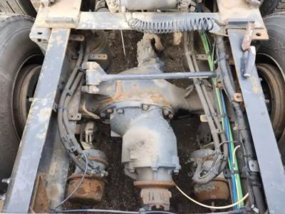 Meritor-Rockwell MT40-14X Front Differential for a 2016 Freightliner Cascadia 125