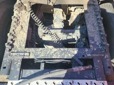 Meritor-Rockwell MT40-14X Front Differential for a 2014 Mack CXU613