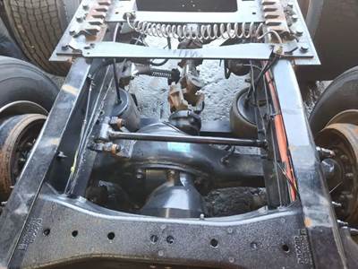 Meritor-Rockwell MT40-14X Front Differential for a 2017 Peterbilt 579