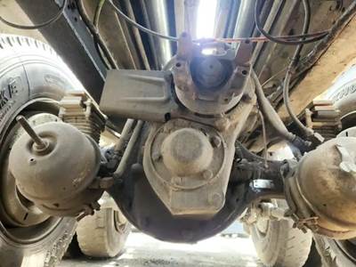 Meritor-Rockwell MT40-14X Front Differential for a 2007 Volvo VHD