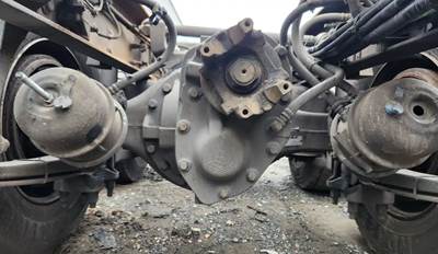 Meritor-Rockwell MT40-14X Front Differential for a 2021 International LT625