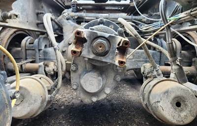 Meritor-Rockwell MT40-14X Front Differential for a 2012 Freightliner Cascadia 125