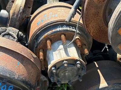 Meritor-Rockwell MT40-14X Front Differential for a 2012 Freightliner Cascadia 125