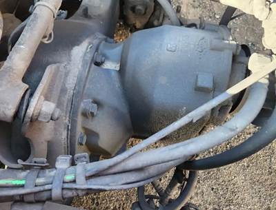 Meritor-Rockwell MT40-14X Front Differential for a 2015 Volvo VNL