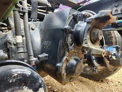 Meritor-Rockwell MT40-14X Front Differential for a 2015 Freightliner Coronado 132 Glider