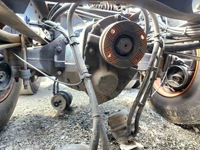 Meritor-Rockwell MT40-14X Complete Axle-Front Rears for a 2020 Volvo VNR64T