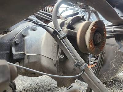 Meritor-Rockwell MT40-14X Front Differential for a 2020 Volvo VNR64T