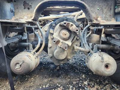 Meritor-Rockwell MT40-14X Complete Axle-Front Rears for a 2022 International HX520