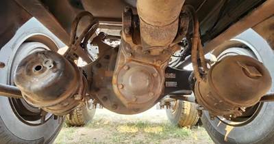 Meritor-Rockwell Front Differential for a 2007 Freightliner M2 112 Medium Duty