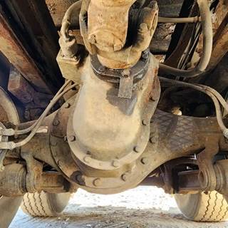 Meritor-Rockwell Front Differential for a 1987 Ford LTS8000