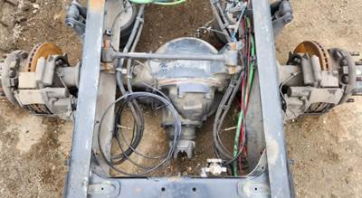 Meritor-Rockwell Front Differential for a 2014 Freightliner 114SD