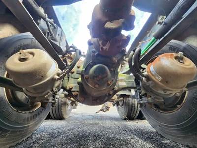 Meritor-Rockwell RD20-145 Front Differential for a 2004 Sterling A9500