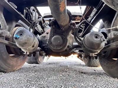 Meritor-Rockwell RD20-145 Front Differential for a 2004 Sterling A9500