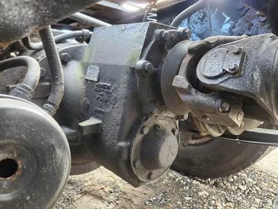 Meritor-Rockwell RD20-145 Front Differential for a 2004 International 9400I