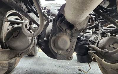 Meritor-Rockwell RD23-164 Front Differential for a 2010 Mack TD713