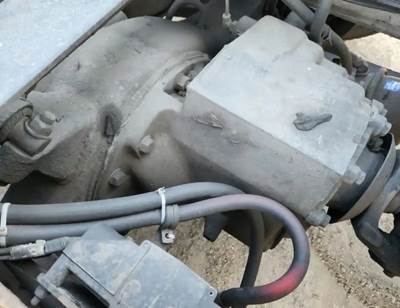 Meritor-Rockwell RT40-145 Front Differential for a 2005 Freightliner Columbia 120