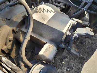 Meritor-Rockwell RT40-145 Front Differential for a 2008 Freightliner FLD120SD Glider