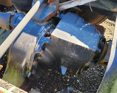 Meritor-Rockwell RT40-145 Front Differential for a 2000 Sterling A9513