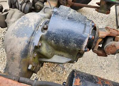 Meritor-Rockwell RT40-145 Front Differential for a 2006 Freightliner Columbia 112