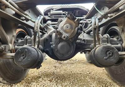 Meritor-Rockwell RT40-145 Complete Axle-Front Rears for a 2018 Freightliner Columbia 120 Glider
