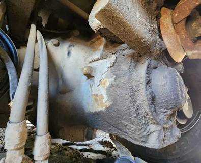 Meritor-Rockwell RT46-160 Front Differential for a 2002 Sterling L9500