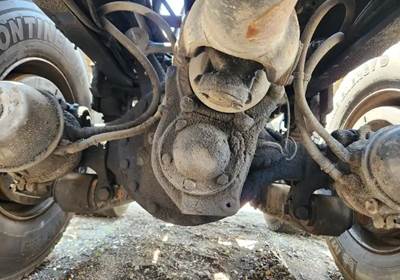 Meritor-Rockwell RT46-160 Front Differential for a 2005 Sterling L9500