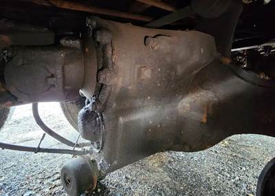 Meritor-Rockwell RT46-160 Front Differential for a 2000 Sterling L9500