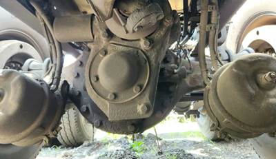 Meritor-Rockwell RT46160 P Front Differential for a 2014 Freightliner Cascadia 125