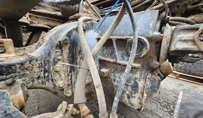 Meritor-Rockwell RT46164 Front Differential for a 2005 Western Star 4900EX