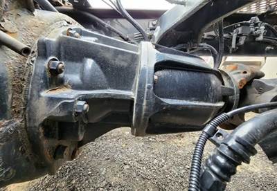 Paccar MV2014P3 Front Differential for a 2023 Kenworth T680