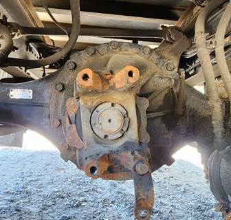 Axle Alliance Rear Differential for a 2015 Freightliner M2 106