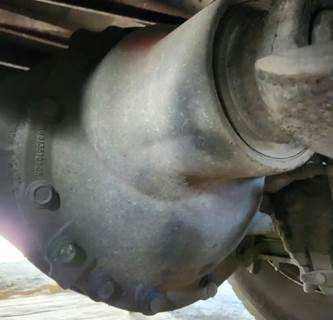 Axle Alliance RT40-4N Rear Differential for a 2006 Freightliner M2 106