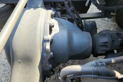 Axle Alliance RT40-4N Rear Differential for a 2015 Freightliner Cascadia 125
