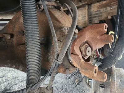 Dana 21060S Rear Differential for a 1999 GMC C7500