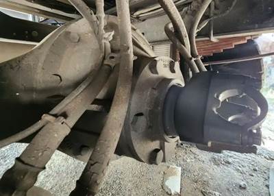 Dana 26105S Rear Differential for a 2003 International 4400