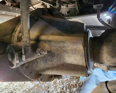 Dana D46-170 Rear Differential for a 2016 Peterbilt 348